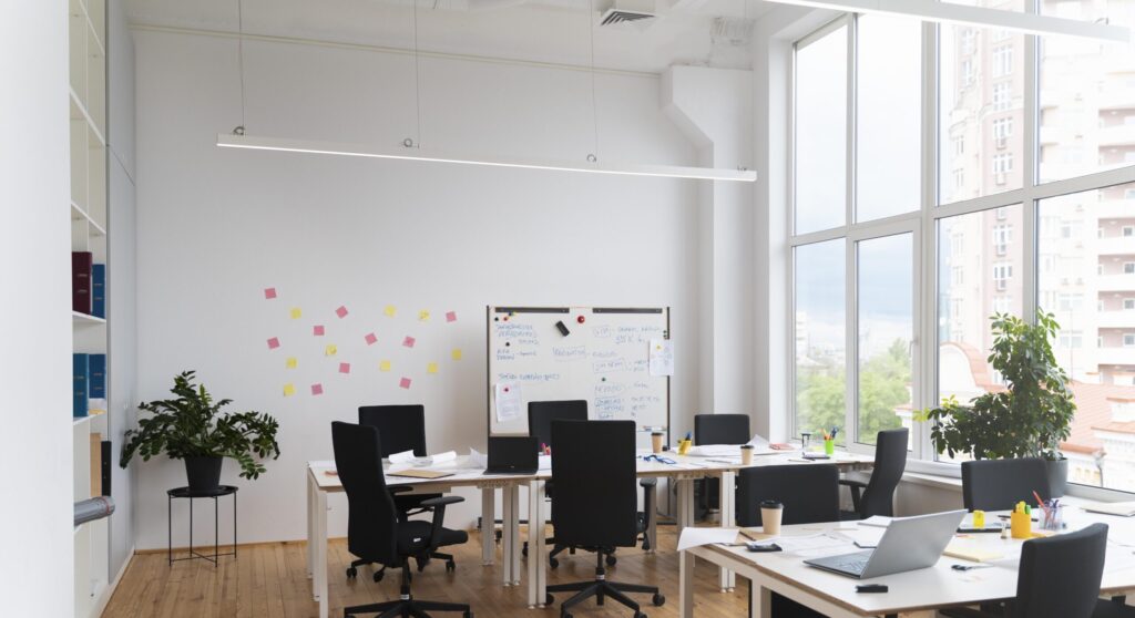 office-designing-green-builders-and-interiors