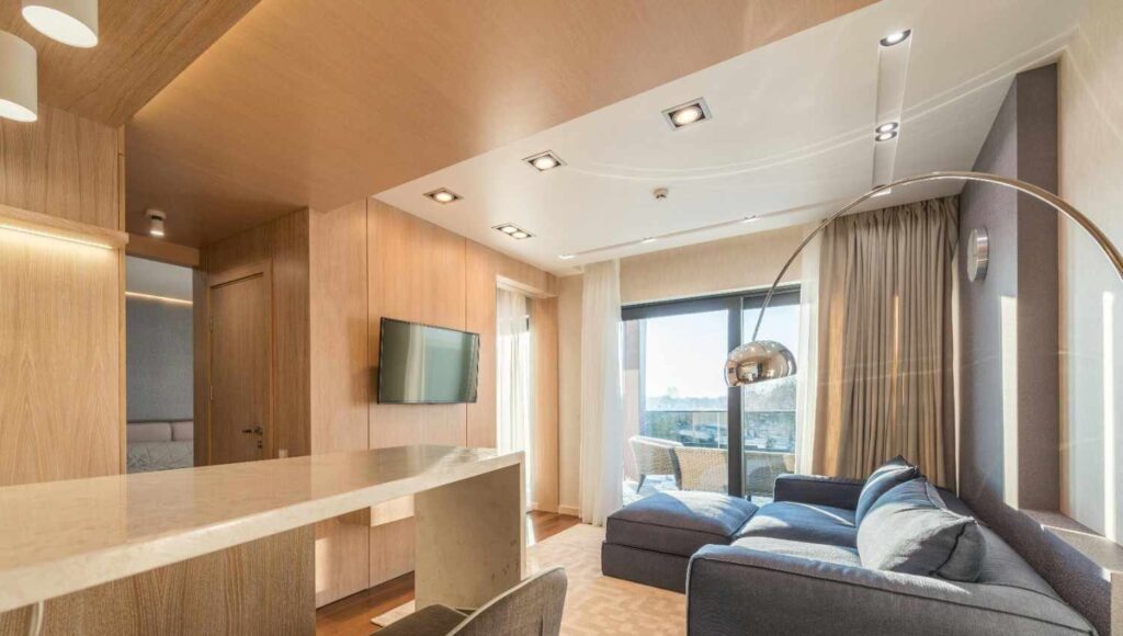 penthouse-interior-green-builders-and-interiors